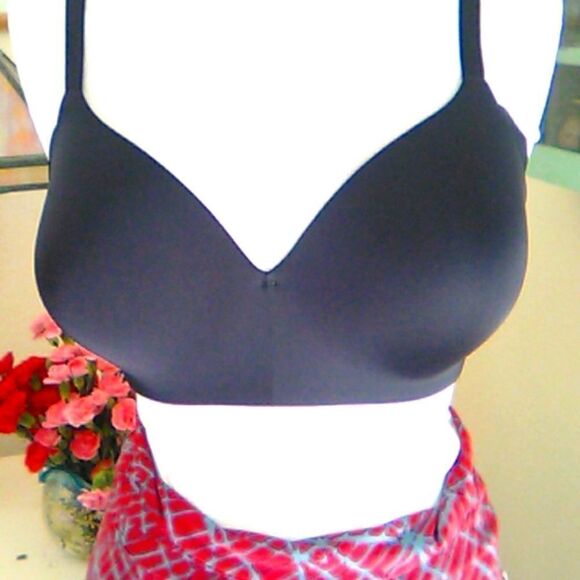 Wacoal Black Smooth Cup Bra - Picture 1 of 8
